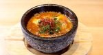 自称 セカイイチウマイ石焼き麻婆豆腐